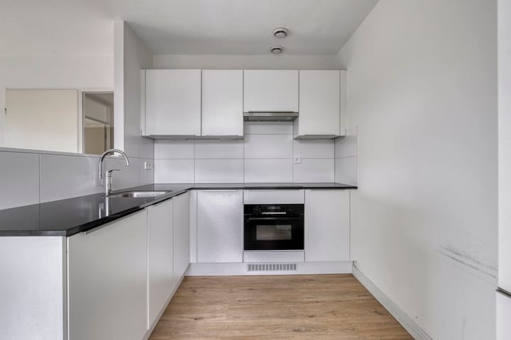 Foto 10 van Hoofdweg 194-C