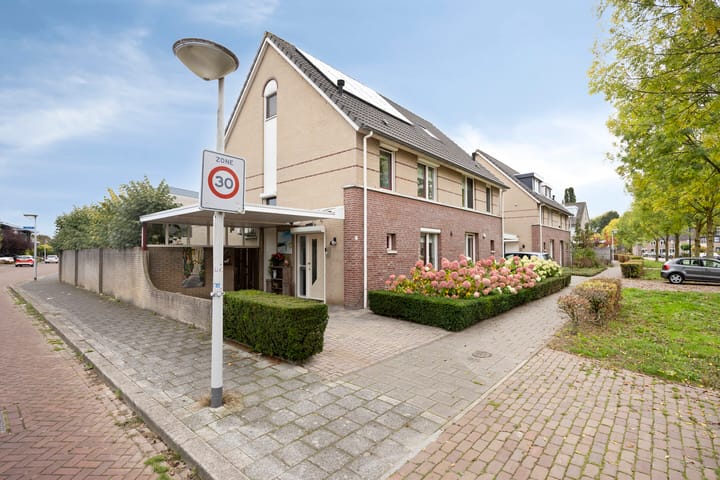 Foto 2 van Gorlooplaan 8