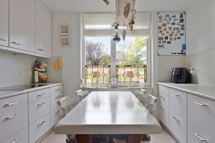 Photo 12 of Gorlooplaan 8