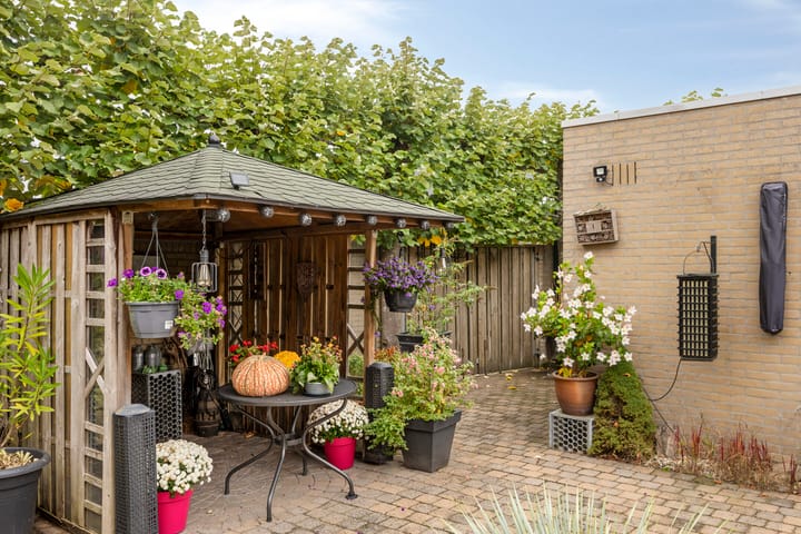 Photo 24 of Gorlooplaan 8