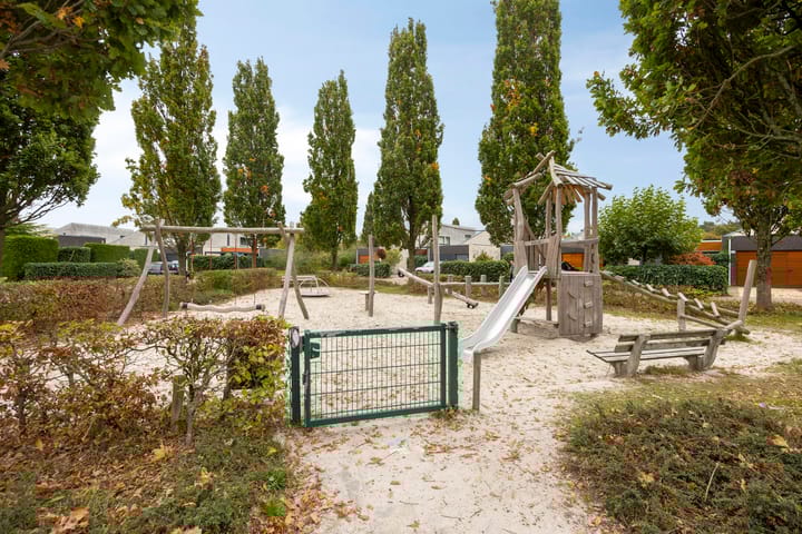 Photo 26 of Gorlooplaan 8