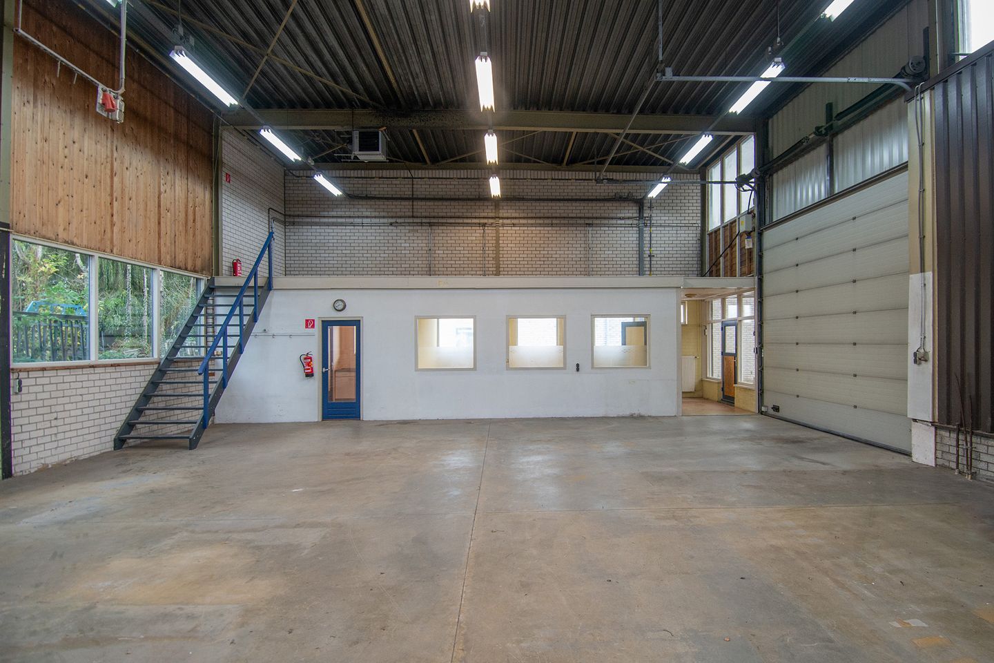 View photo 4 of Nijverheidsweg 13-a