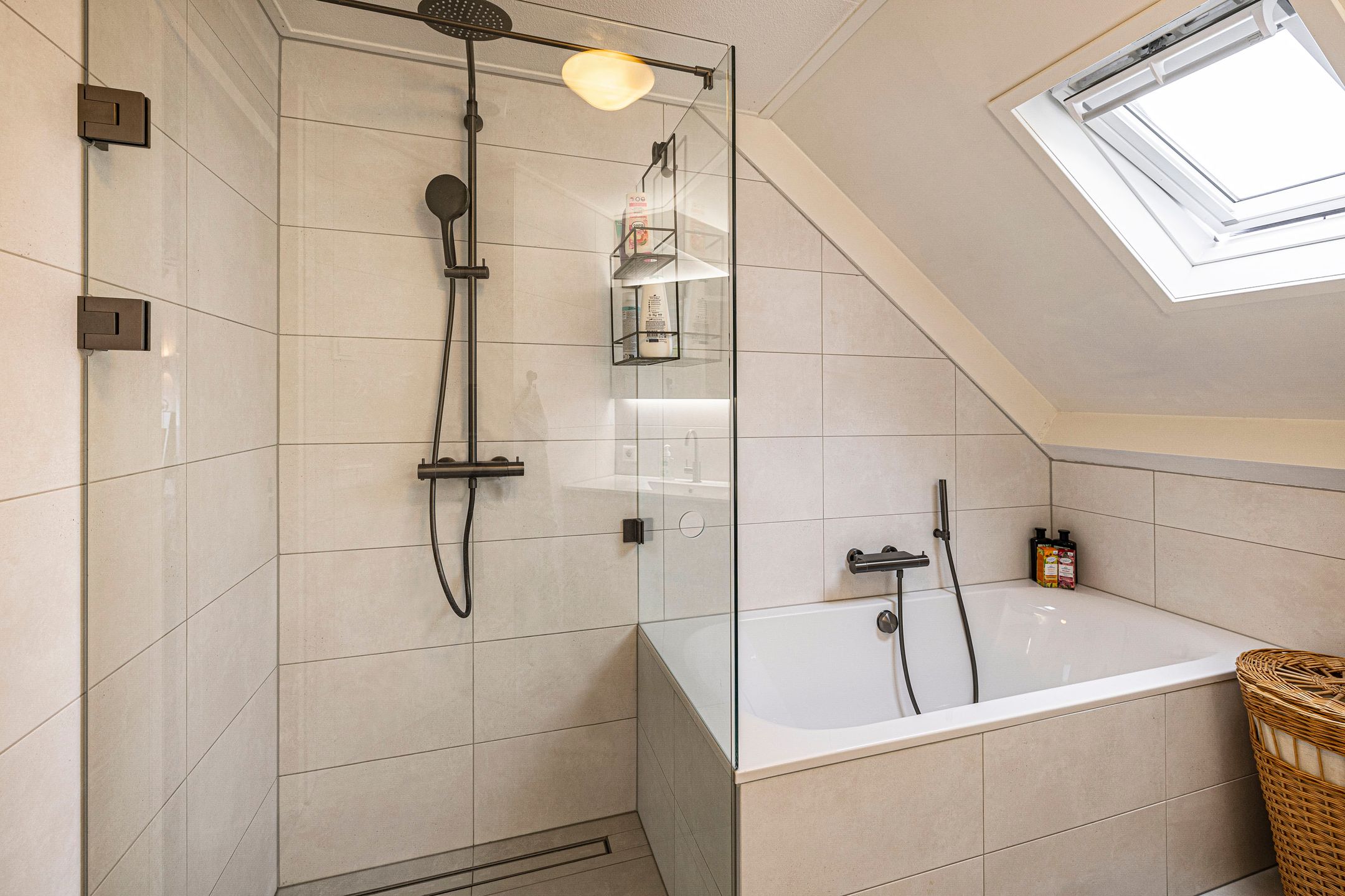 Photo 12 of van Heemskerckstraat 1-4