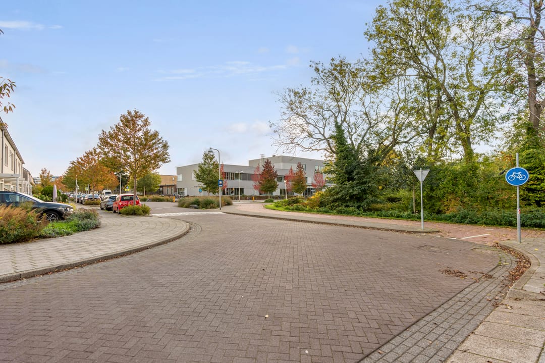 Photo 37 of Ouddiemerlaan 160