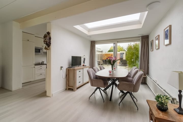 Foto 9 van Hooiklamp 7