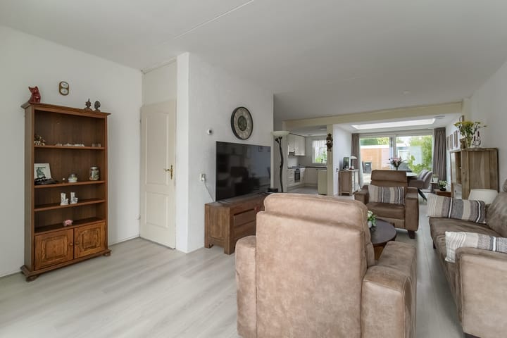 Foto 17 van Hooiklamp 7