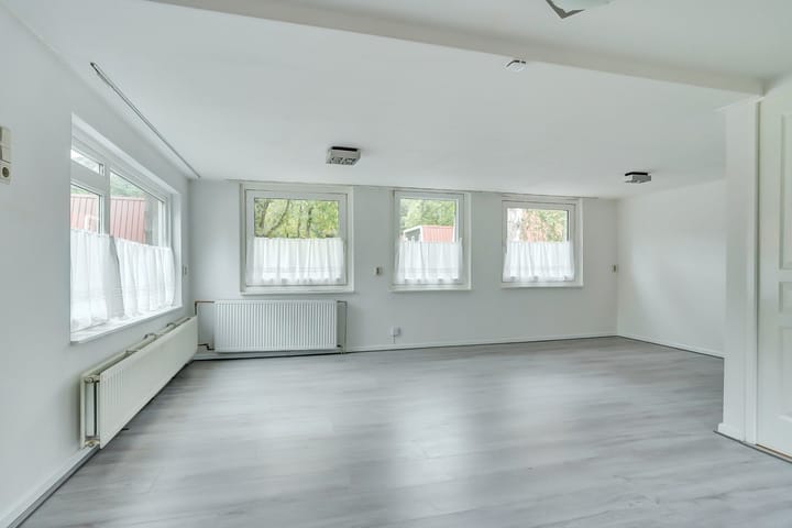 Foto 9 van 1e Verdelingsweg 526