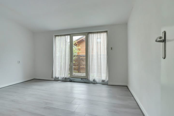 Foto 13 van 1e Verdelingsweg 526