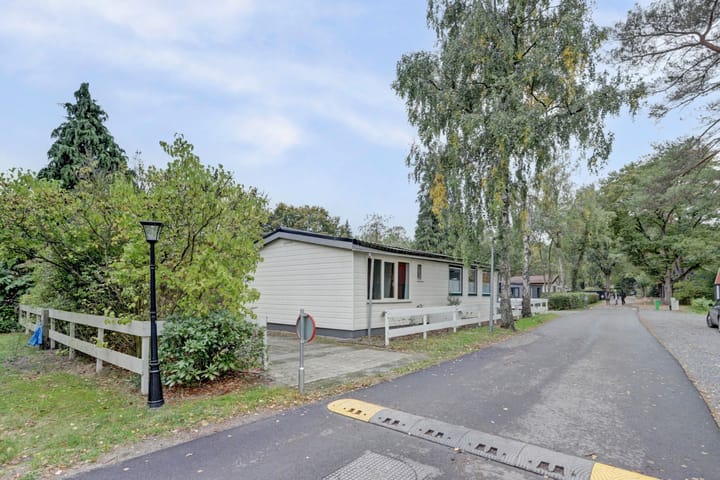 Foto 26 van 1e Verdelingsweg 526