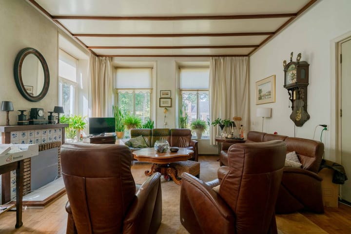 Vrijstaande woning te koop: Haadstrjitte 2, Feanwâlden