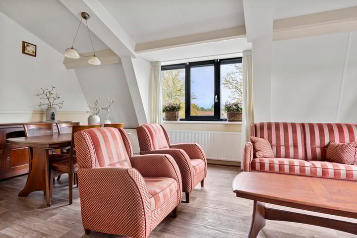 Foto 9 van Hoofdweg 71-B