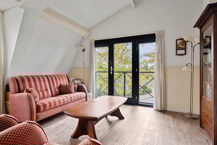 Foto 10 van Hoofdweg 71-B