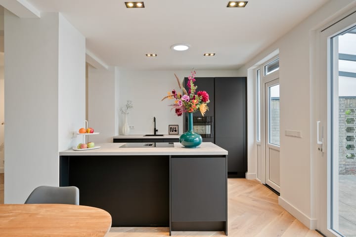 Foto 3 van James Ensorlaan 5