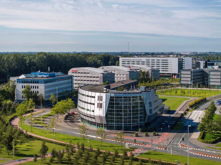 Stationsplein-NO 402