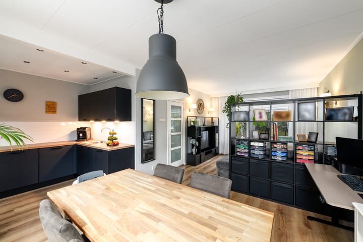 Foto 9 van Ir.Lelylaan 101