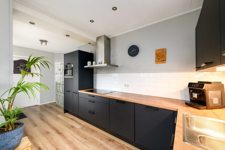 Foto 10 van Ir.Lelylaan 101