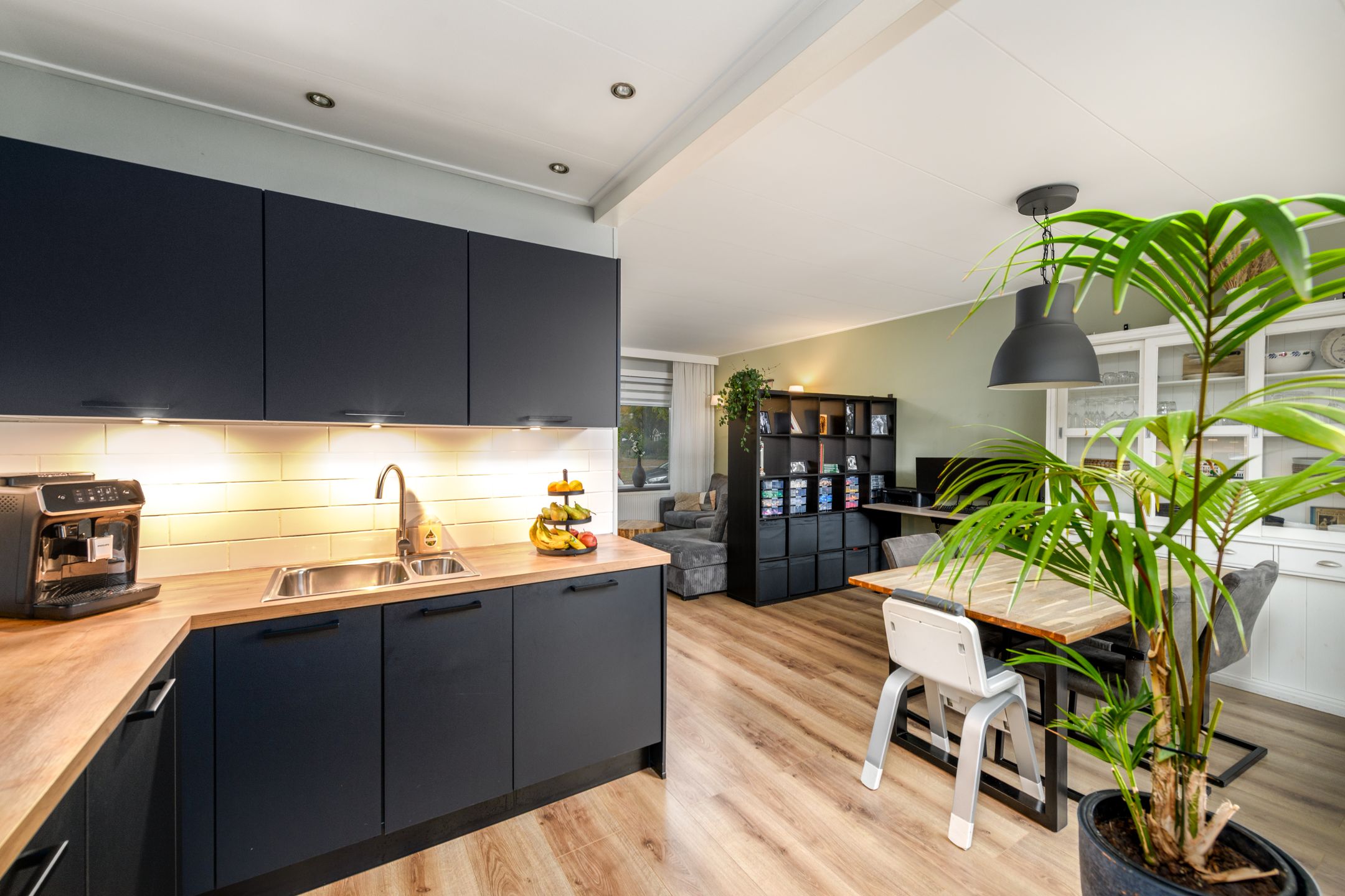 Foto 12 van Ir.Lelylaan 101