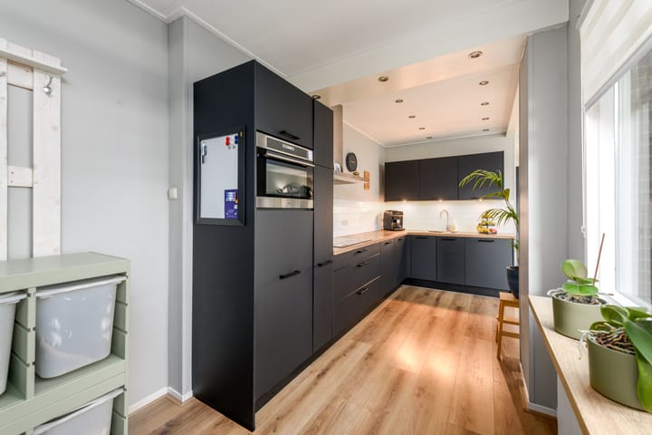 Foto 14 van Ir.Lelylaan 101