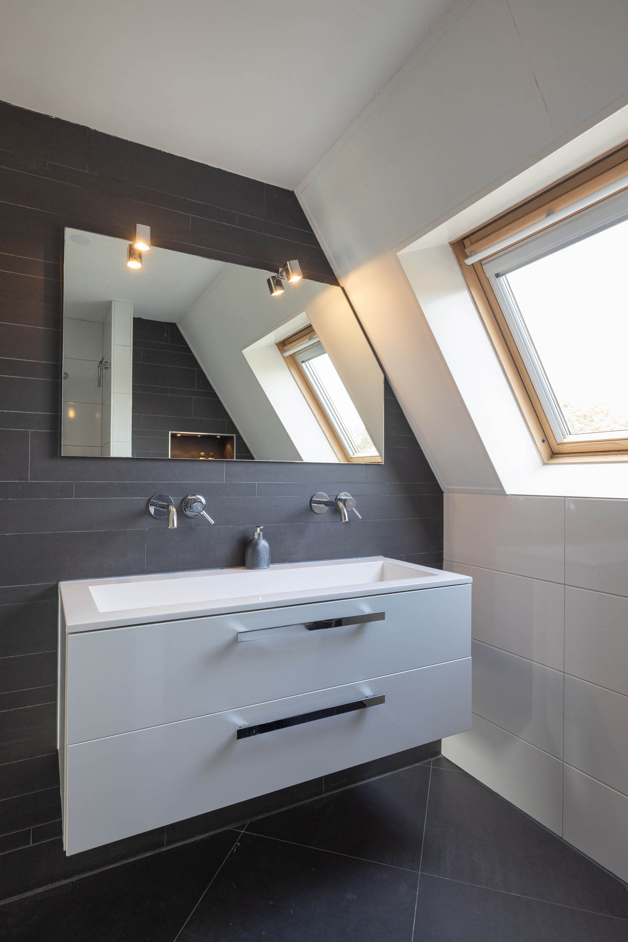 Foto 18 van Eduard Verkadestraat 59