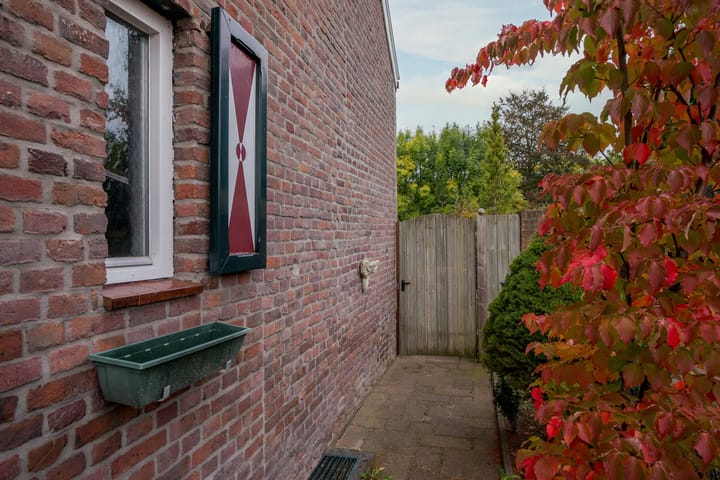 Foto 28 van Tegelseweg 27