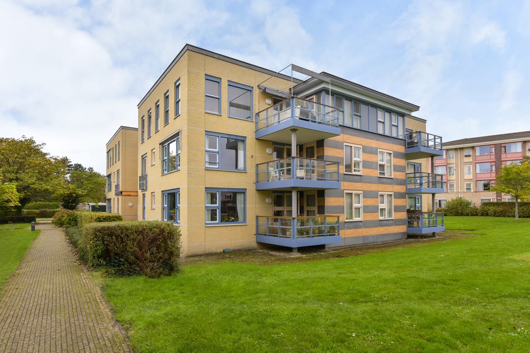 Photo 1 of Kamerlingh Onneslaan 135-D