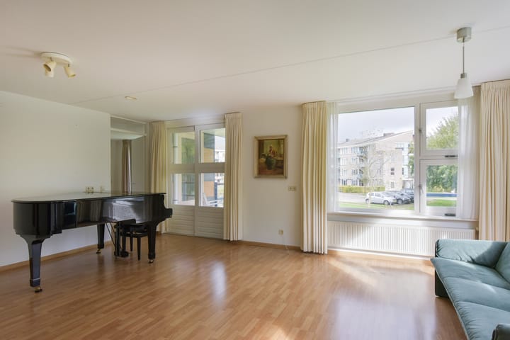 Foto 4 van Kamerlingh Onneslaan 135-D