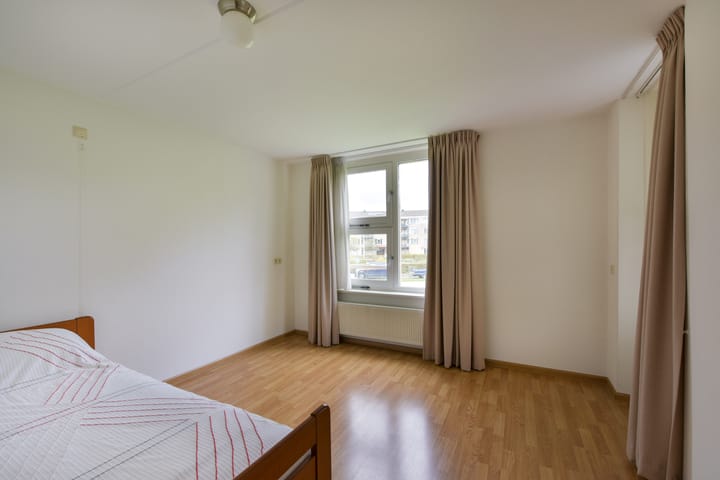 Foto 11 van Kamerlingh Onneslaan 135-D