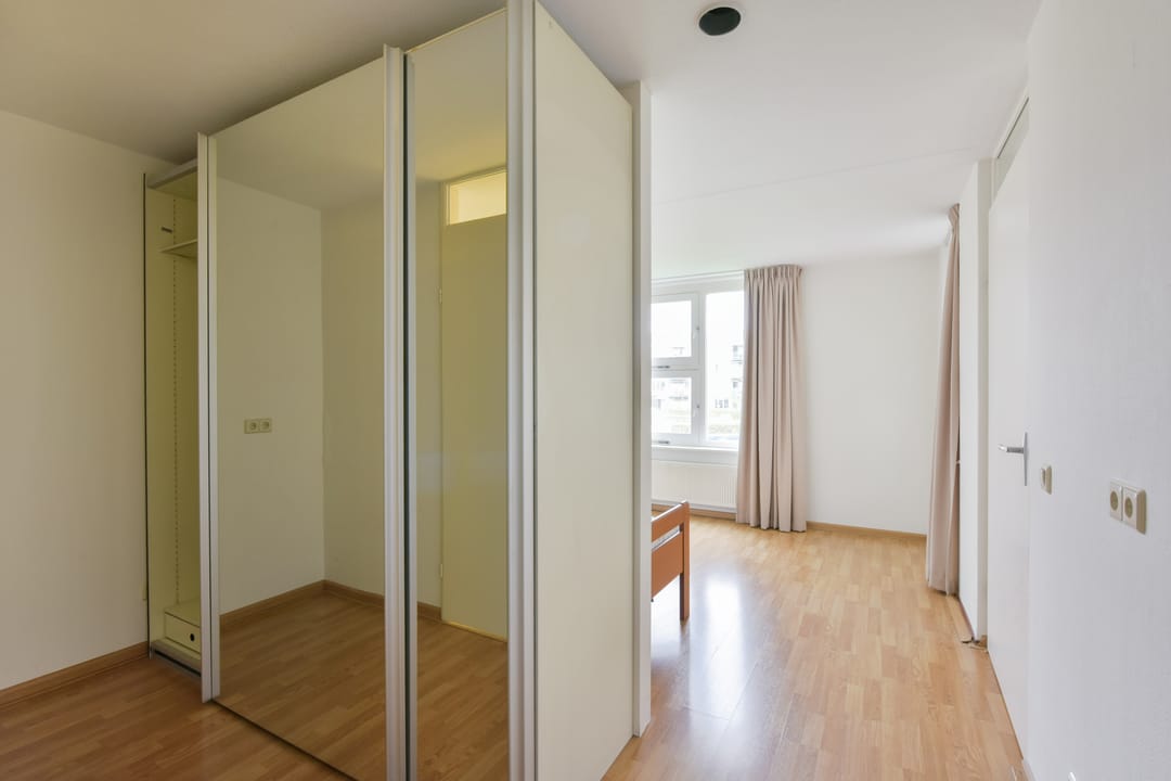 Photo 13 of Kamerlingh Onneslaan 135-D