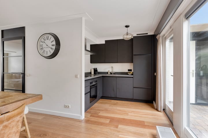 Foto 21 van Nieuwe Bleek 25