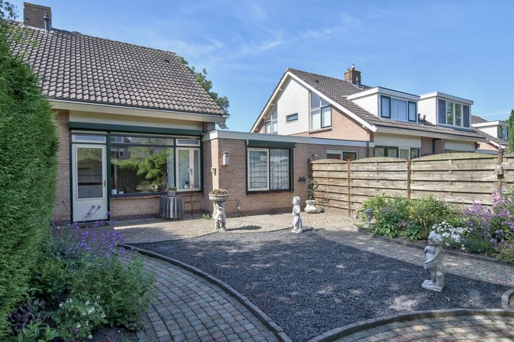 Foto 33 van Tulpenstraat 18