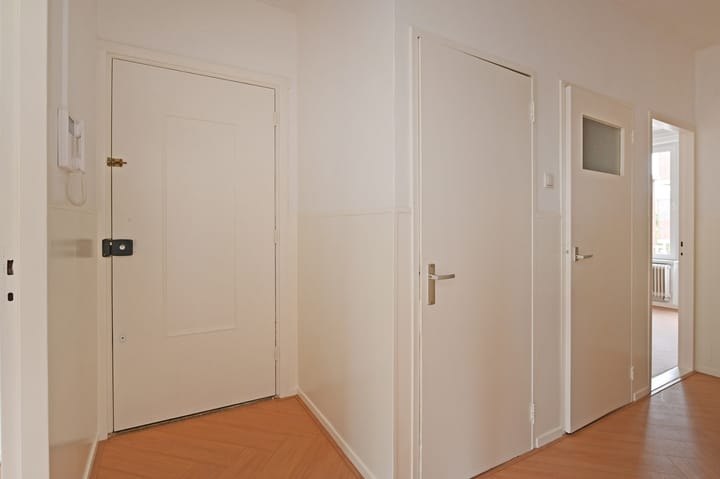 Foto 10 van Huis te Landelaan 73