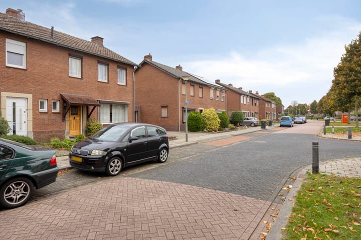 Foto 38 van Beatrixlaan 9