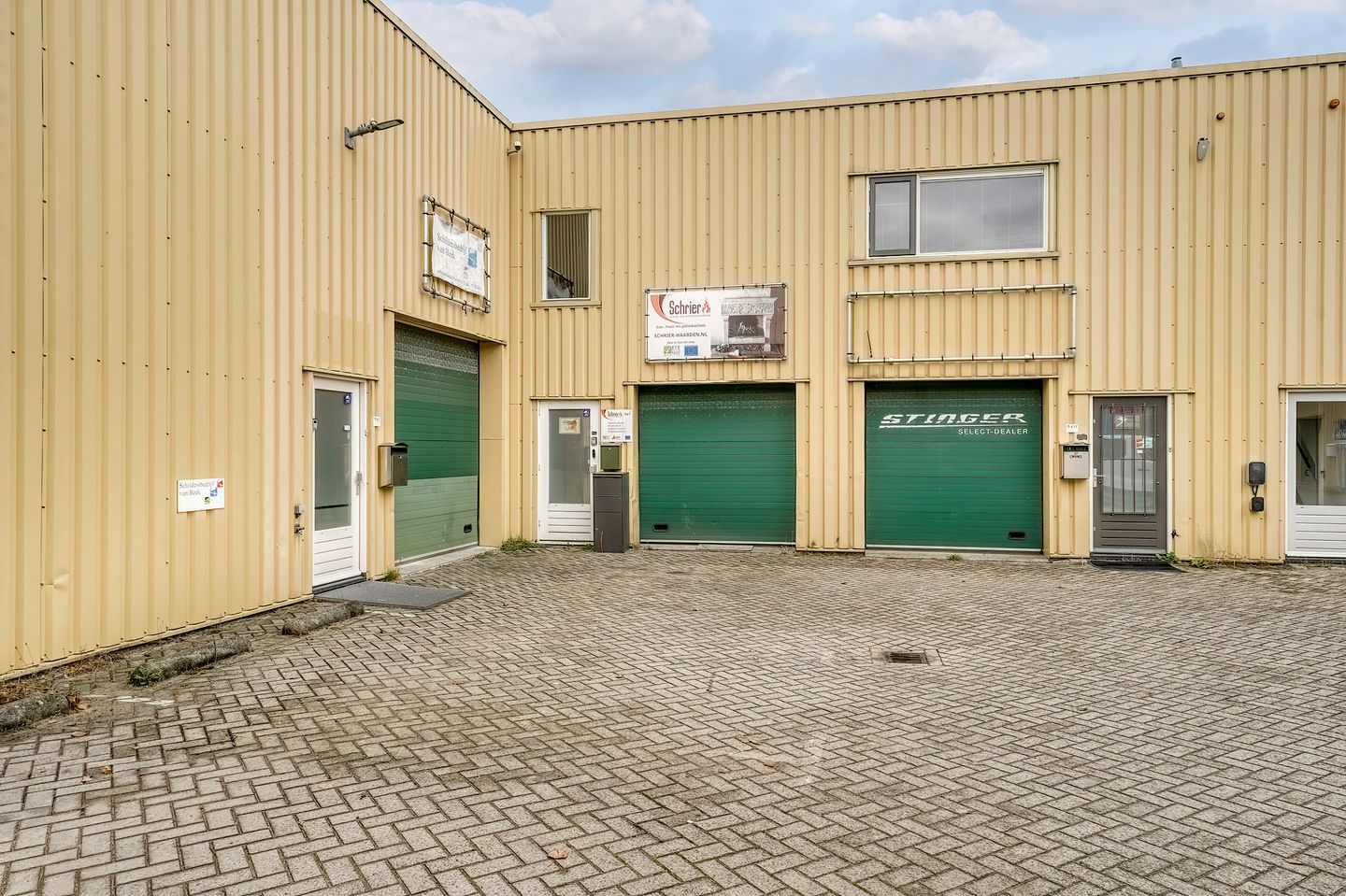 View photo 2 of Meer en Duin 24-I