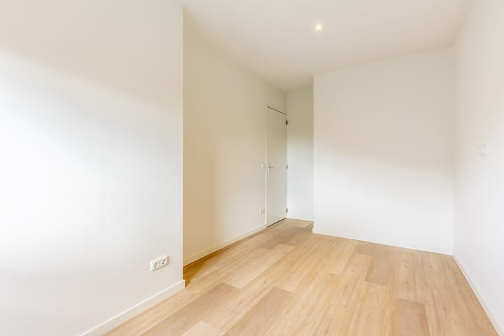 Foto 16 van Vierambachtsstraat 149-B03