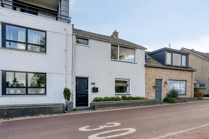 Foto 2 van Dorpsdijk 197