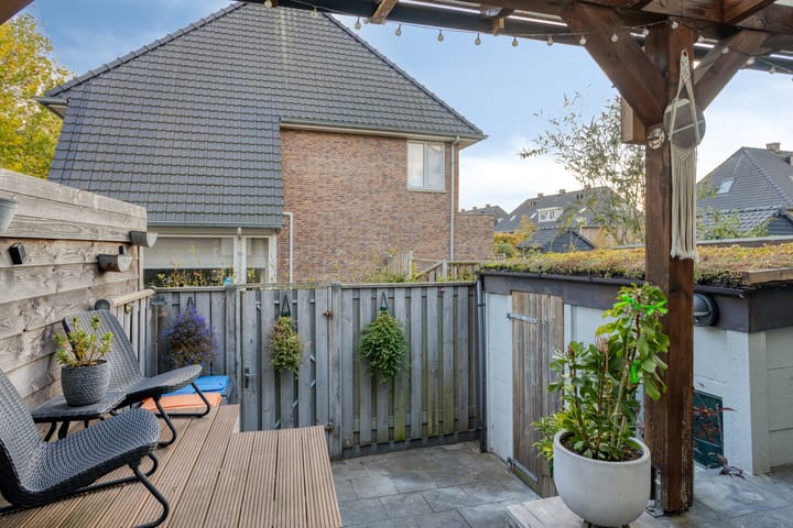 Foto 28 van Dorpsdijk 197