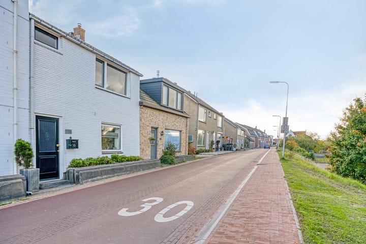 Foto 37 van Dorpsdijk 197