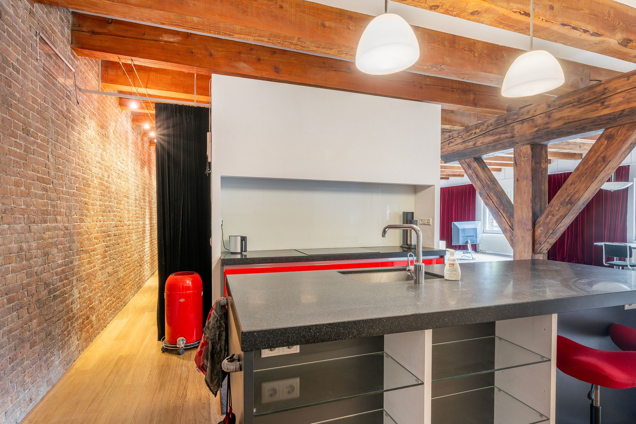 Foto 15 van Lange Nieuwstraat 109-B5