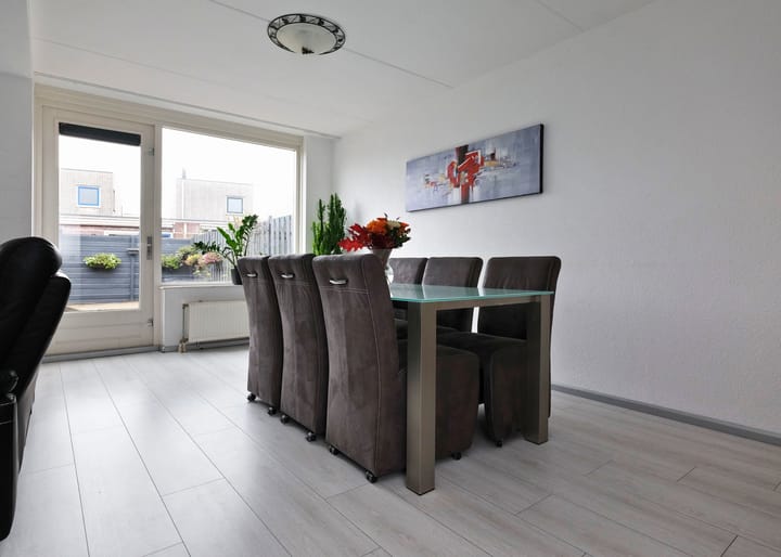 Photo 8 of Hornstraat 11