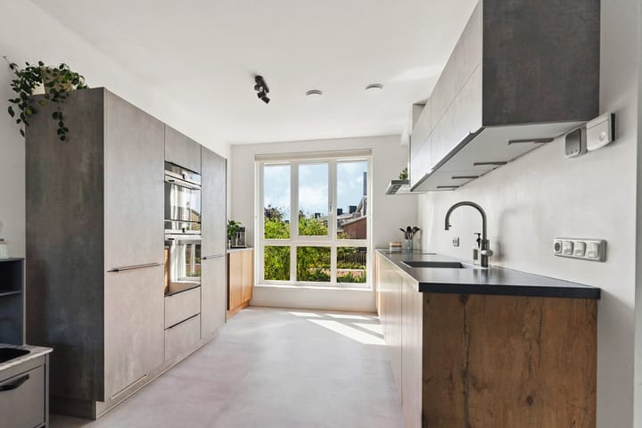 Foto 3 van Weurtseweg 252