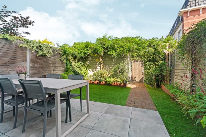 Foto 5 van Weurtseweg 252