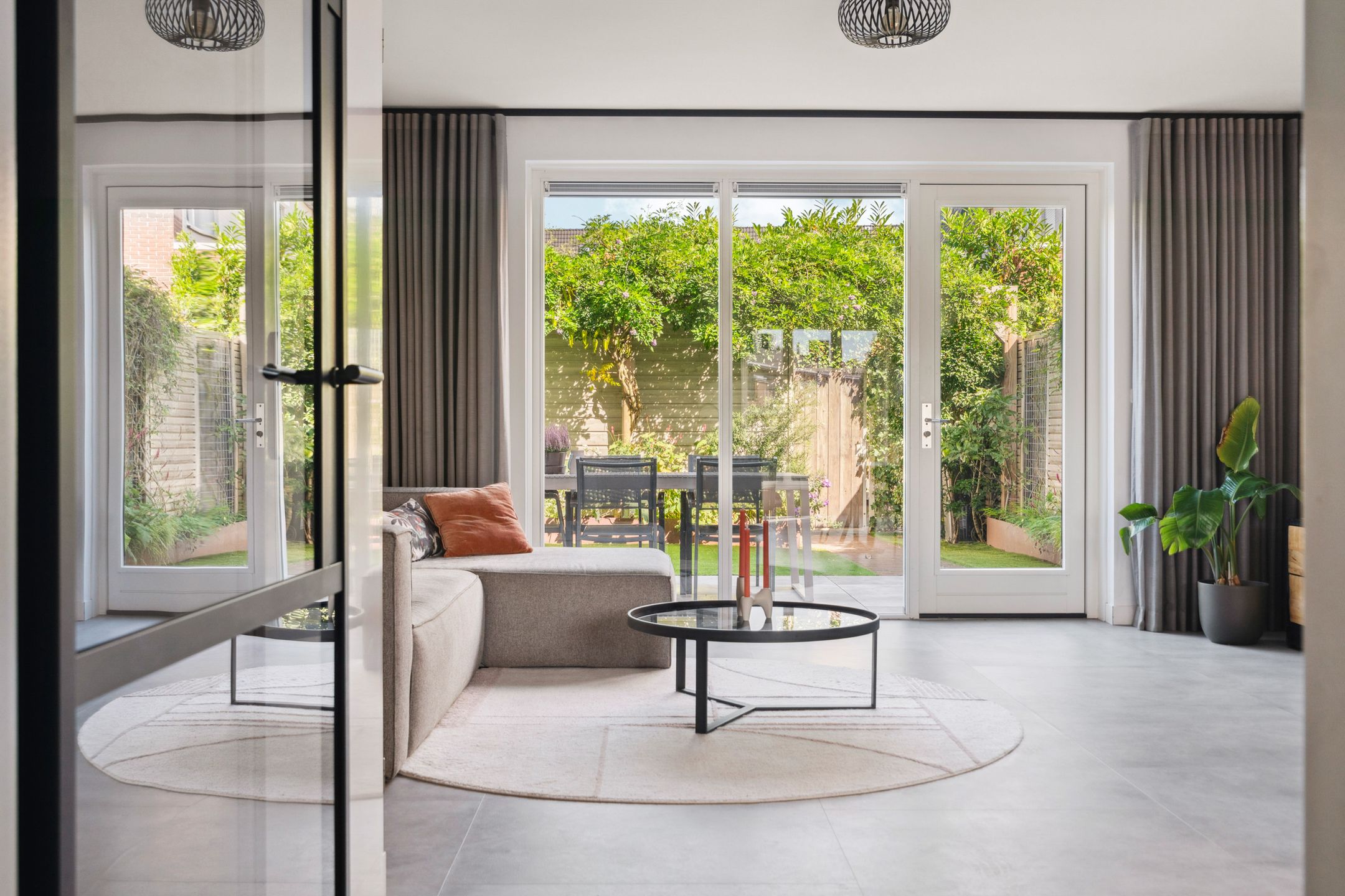 Foto 9 van Weurtseweg 252