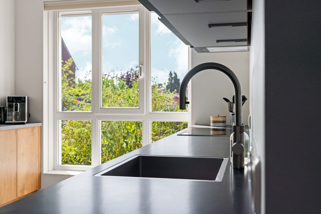 Foto 16 van Weurtseweg 252