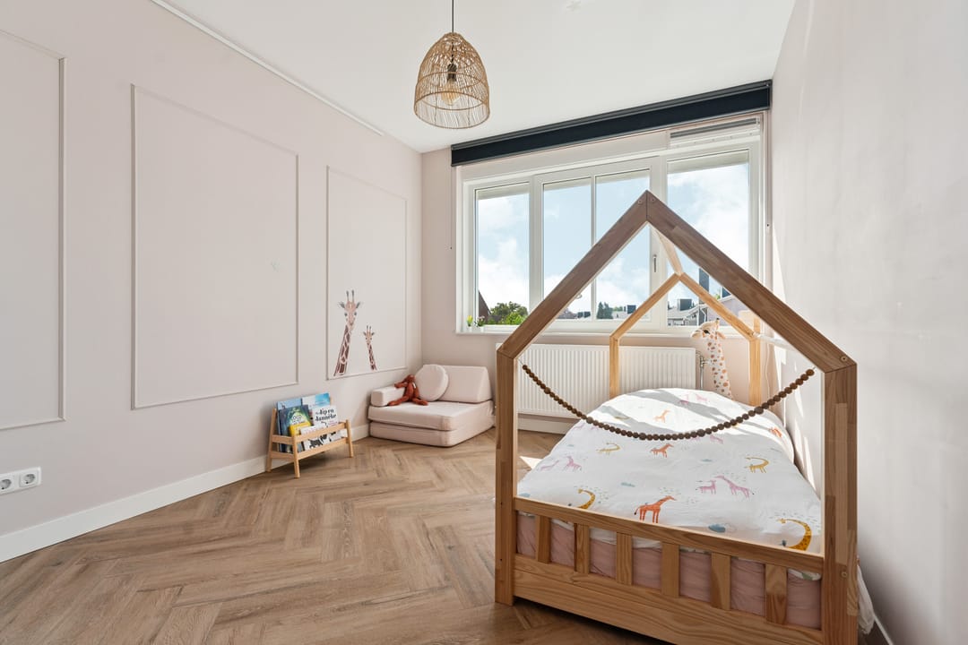 Foto 23 van Weurtseweg 252