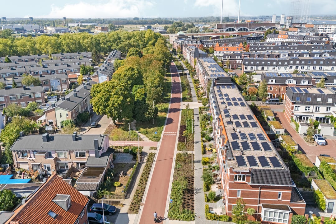 Foto 47 van Weurtseweg 252