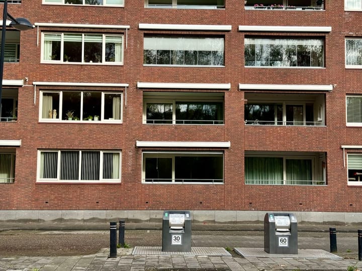 Photo 17 of Laan van Europa 333