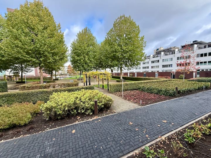 Photo 22 of Laan van Europa 333