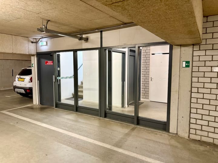 Photo 29 of Laan van Europa 333