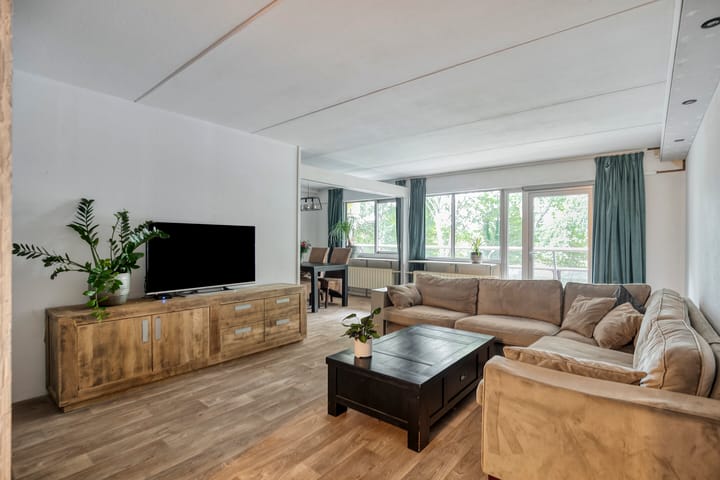 Burgemeester D. Kooimanweg 303 main image