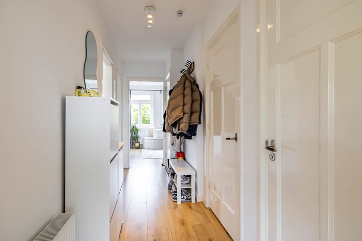 Photo 7 of Oosterhamrikkade 24-B